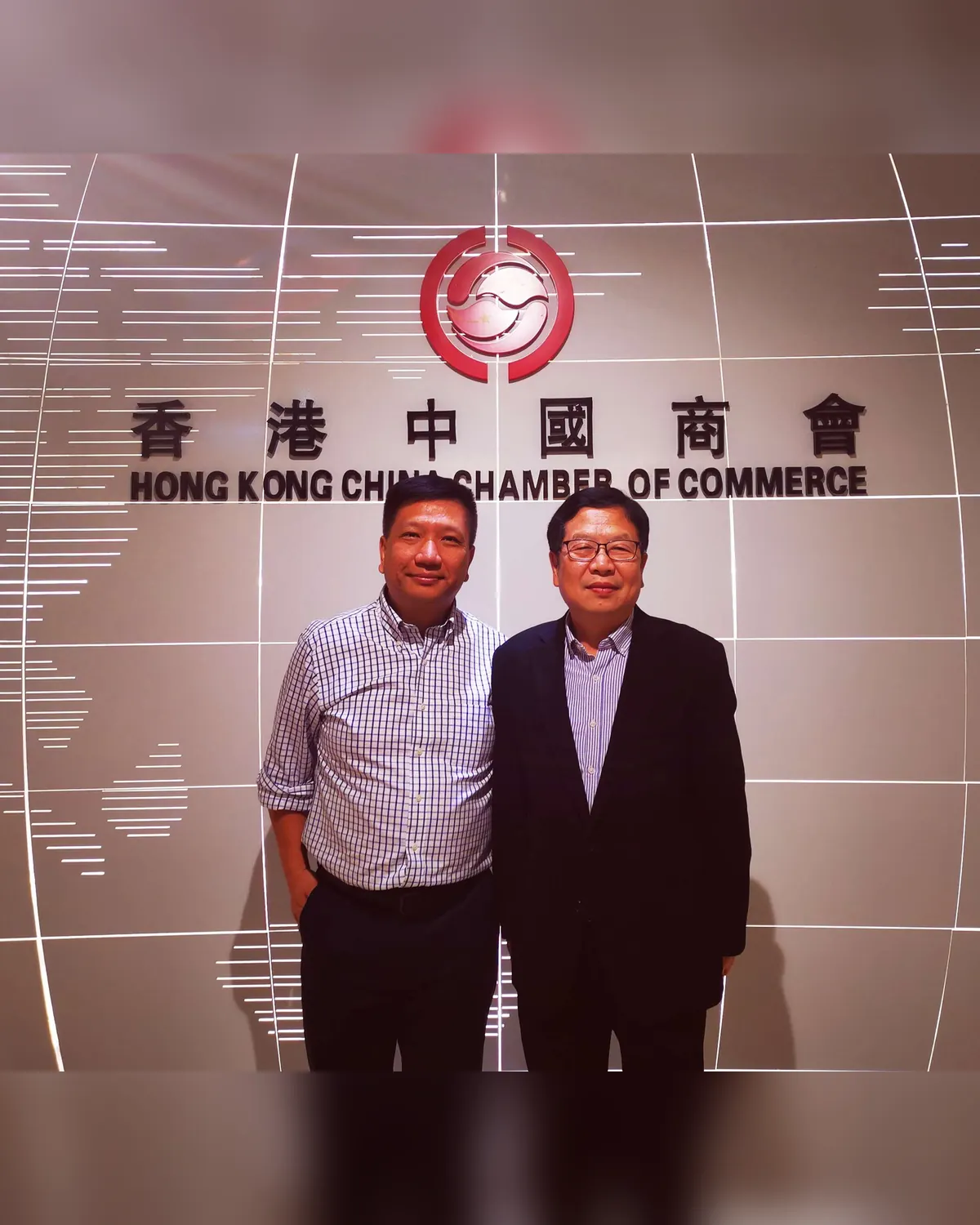Visiting the Hong Kong China Chamber of Commerce with Mr. Lin Fenglin.