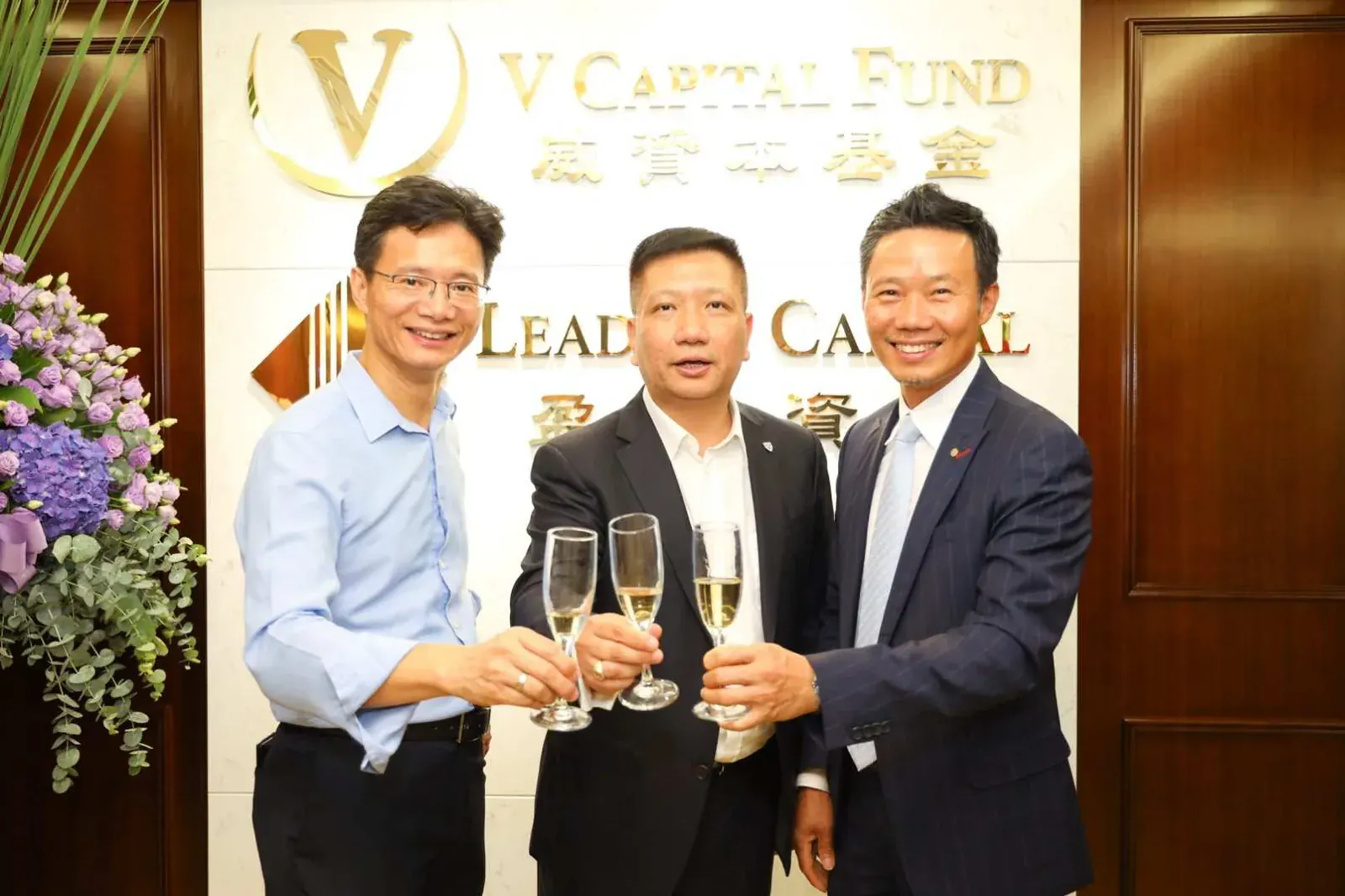 Toasting the launch of Leaders Capital in Hong Kong.